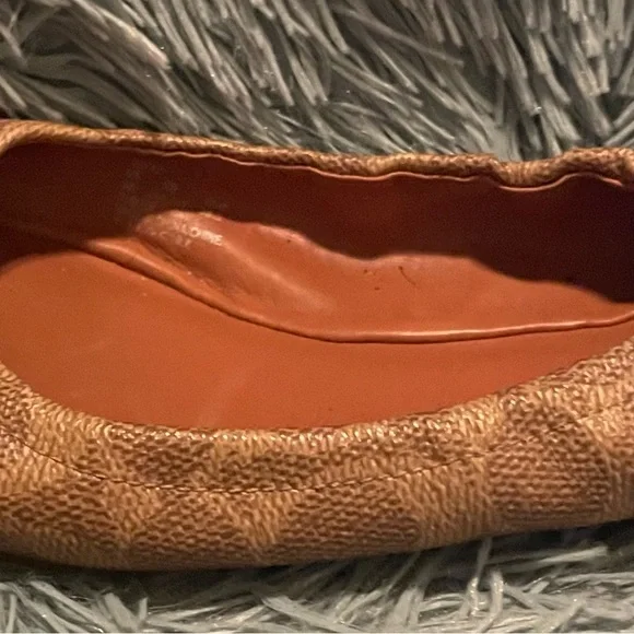 Coach Tan and Brown Women's Flats - Picture 4 of 4